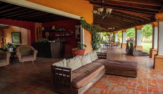 HOTEL VILLA CANTABRIA in Mascota