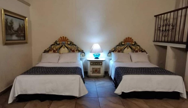Suite H la ermita