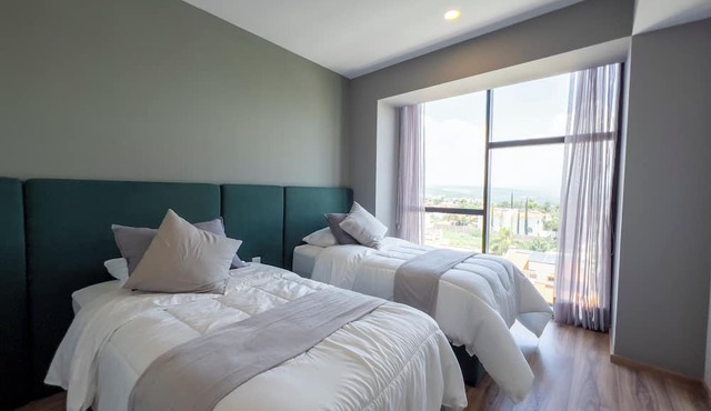 Luxury Condo Views of Festival del Globo