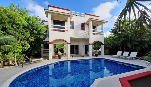 Villa Arrecife - Beautiful Villa with Private Pool