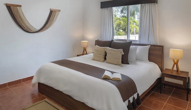 Beachfront home in Tankah Bay with private pool and hotel services