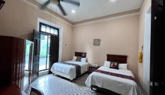 Espectacular casona con alberca y jardines