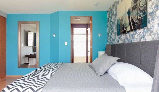 Hip&Chic PH with Private Rooftop at Exclusive Roma Norte