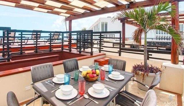 Ocean View Penthouse, Private Roof, Steps to Beach