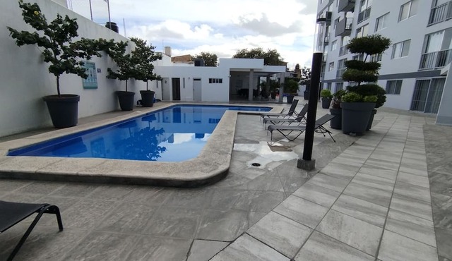 Just in Midtown + A/C + Pool+ Gym + Security