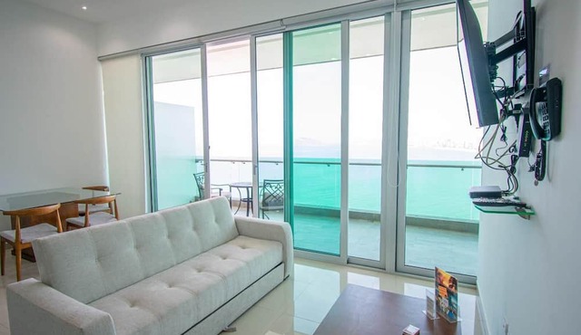 Beautiful Malecon and Beyond 1502 Torre eMe