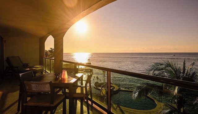 Private Terrace with Ocean Views El Cantil 3BN