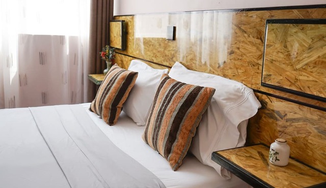 Superb Apartment, 3 rooms, Downtown, luxurious and modern