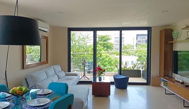Quiet and relaxing 2-bedroom condo
