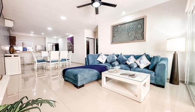 Amazing and big condo in downtown, 3 bedrooms all in suite and spacious areas