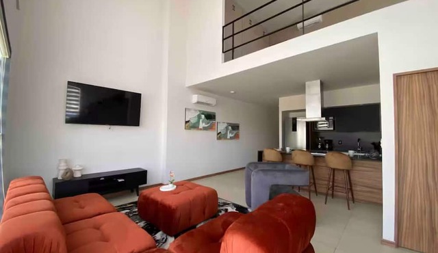 R&R Luxury Loft @ 80m²/860ft²/, Guadalajara