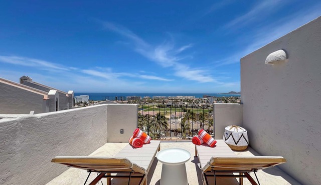 Penthouse 3BR Private Pool & Terrace in Casa Nima