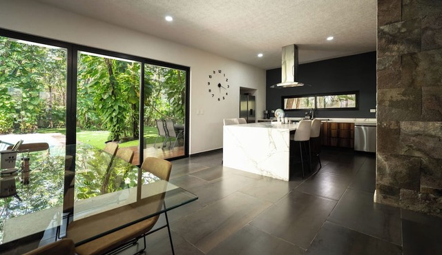 Luxury Pool Home | Sleeps 8 | TV Room + 4 Full Baths