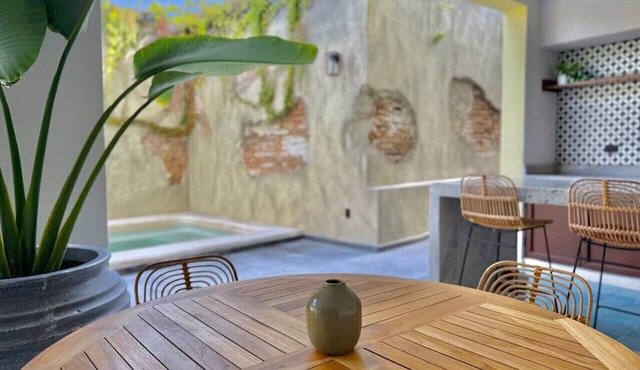 Modern space in the heart of the historic center