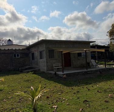Casa a 5 minutos de la playa, AC, estacionamiento