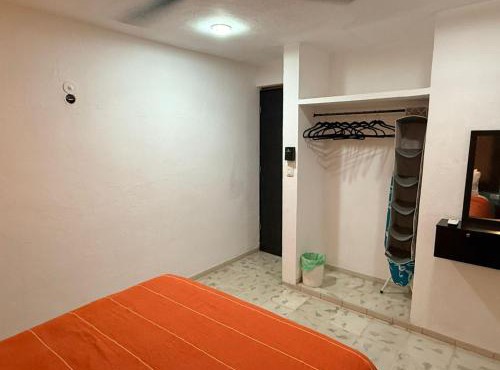 Casita Escondida