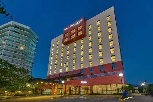 City Express Plus by Marriott Puerto Vallarta
