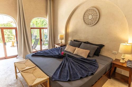 Villa Cayetana private villa Pool Walk to Lagoon