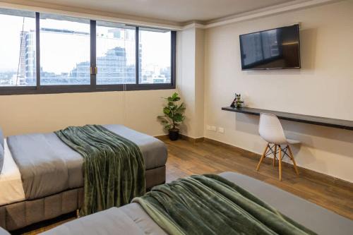 Posh Polanco Stay TVs and Desks in Each Room